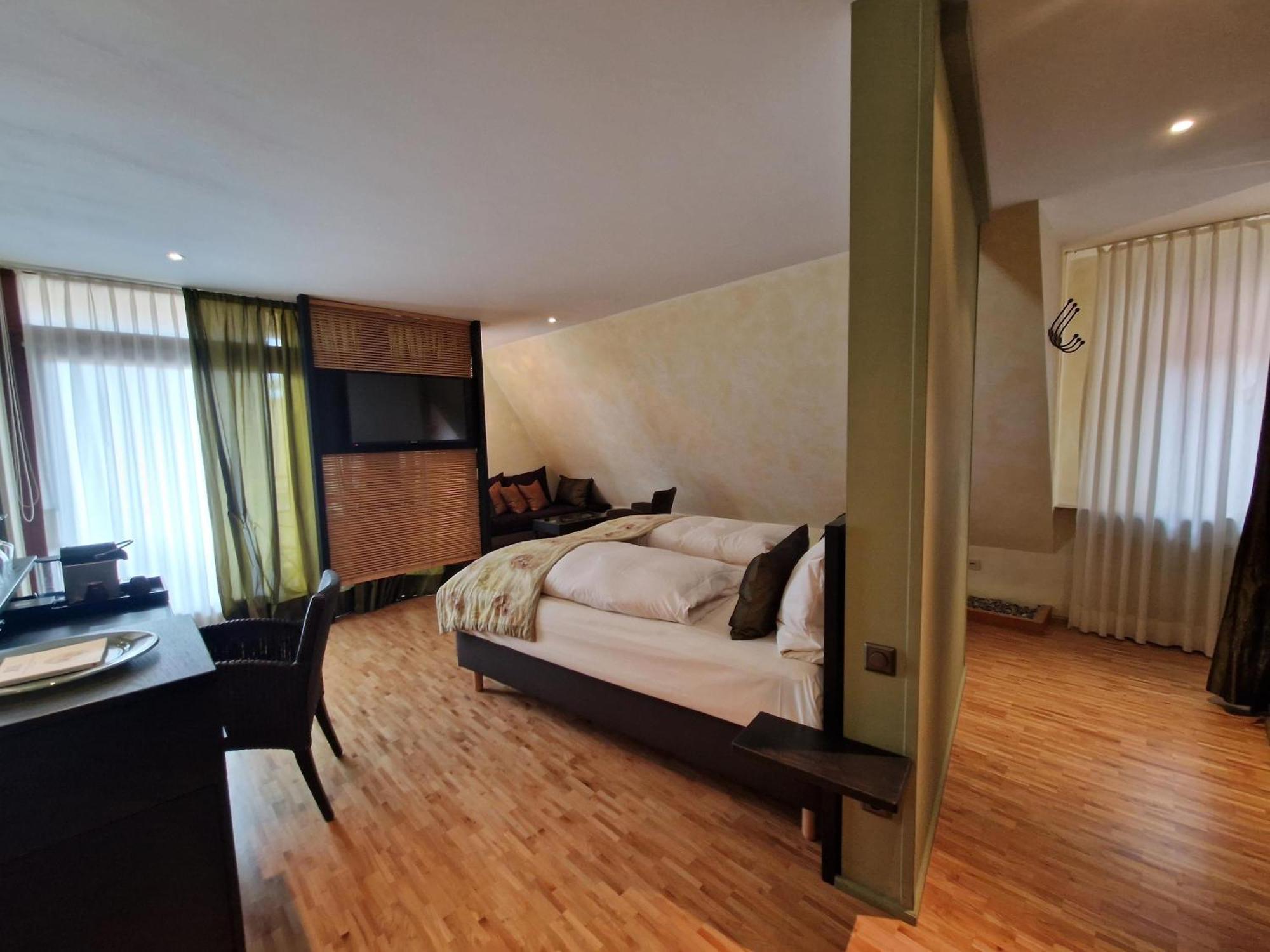 Laurentius Boutique-Hotel & Restaurant Weikersheim Zewnętrze zdjęcie